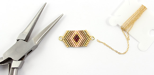 Bracciale Brick Stitch diamante oro bordeaux : Tappa 12 Bracciale Brick Stitch diamante oro bordeaux : Tappa 12