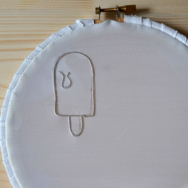 Spilla fai-da-te in ricamo filo d'oro Broche DIY glace en broderie au fil d'or