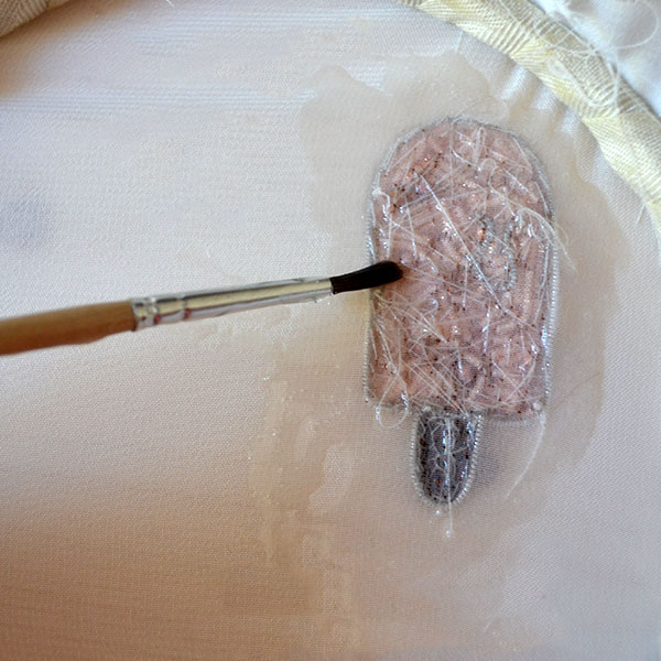 Spilla di ghiaccio fai-da-te in cannetille e ricamo jaseron Broche DIY glace en broderie cannetille et jaseron