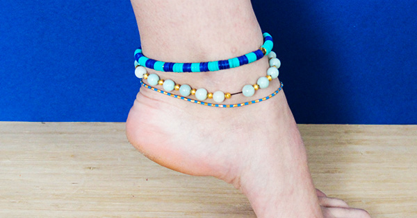 3 chiodini estivi fai da te in Miyuki e pietre semipreziose Heishi 3 chiodini estivi fai da te in Miyuki e pietre semipreziose Heishi