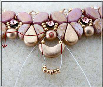 Tutoriel Collier DIY Siane avec des perles de verre Paros et Kos par Pucas Tutoriel Collier DIY Siane avec des perles de verre Paros et Kos par Pucas