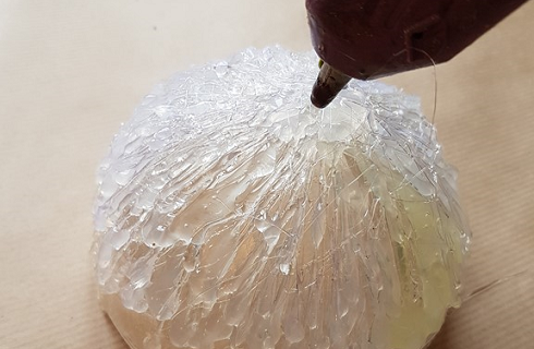 DIY facile panier à clefs avec colle et peinture decoSpray Pébéo DIY facile panier à clefs avec colle et peinture decoSpray Pébéo