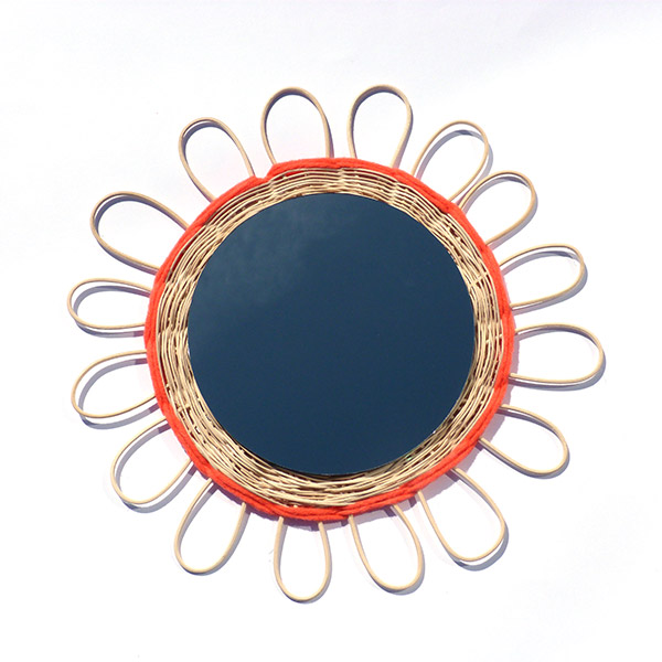 Facile fai da te - Specchio in rattan Facile fai da te - Specchio in rattan