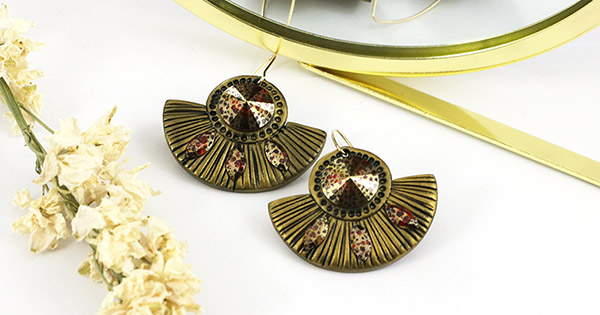 Orecchini in argilla polimerica e cristalli PureCrystal Patina scarlatta Orecchini in argilla polimerica e cristalli PureCrystal Patina scarlatta