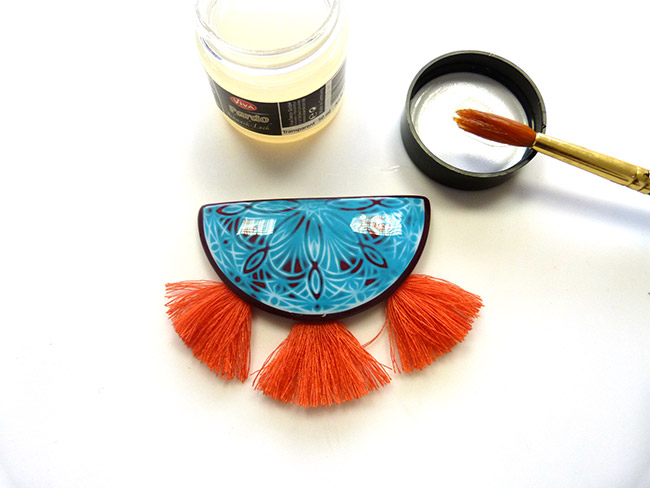 collier-tampon-mandala-polymere-pompons-10 collier-tampon-mandala-polymere-pompons-10