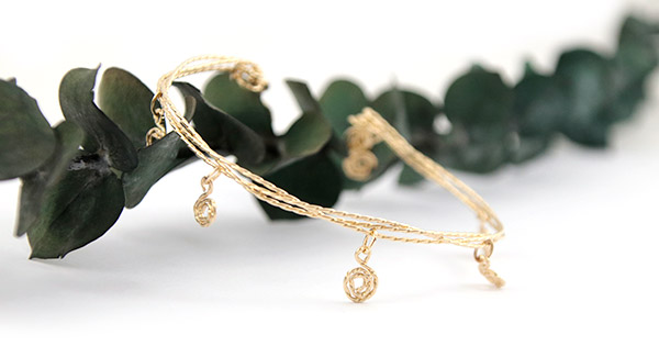 Bracciale rigido intrecciato fai-da-te in filo pieno di oro 12 carati Bracciale rigido intrecciato fai-da-te in filo pieno di oro 12 carati