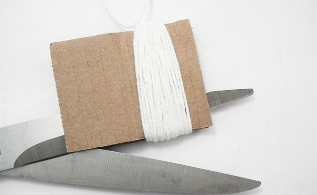 Passaggio 2-1 - Deco fai-da-te - Riciclare una lattina - produzione di pompon