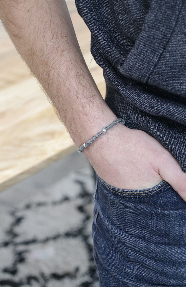 Schema Bracciale fai-da-te in argento sterling 925 macrame e perle piatte Schema Bracciale fai-da-te in argento sterling 925 macrame e perle piatte