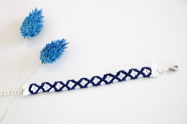 Leggi un modello di braccialetto brasiliano diamanti blu