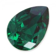 Emerald - Cabochon PureCrystal 4320 pera mm. 14x10 Emerald x1 Cabochon PureCrystal 4320 pera mm. 14x10 Emerald x1
