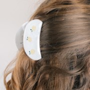 Fermaglio a coccodrillo 85x45 mm a mezzaluna - Acrilico opaco - Bianco marmorizzato x1