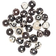 Assortimento di perle d'osso rotonde appiattite dipinte da 10 mm a 12 mm - Nero - Bianco x49g
