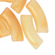 Perle tubolari curve in acrilico traslucido 35x11 mm - Perla marmorizzata arancione x6