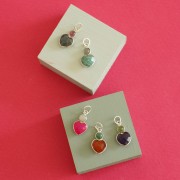 Pendente a cuore in ametista 9x9 mm con cabochon di peridoto 4 mm - Argento 925 x1