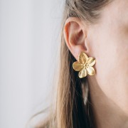 Clip per orecchie con fiori di ciliegio da 32mm Acciaio inox 304L Dorato x2