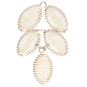 Pendente a forma di foglia 68x40 mm in rafia e ottone - Ecrù - Dorato x1
