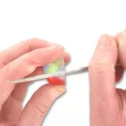 Fare delle inclusioni con resina usando uno stampo : Tappa 5 Fare delle inclusioni con resina usando uno stampo : Tappa 5