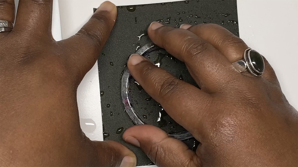 Come si carteggia la resina? : Tappa 7 Come si carteggia la resina? : Tappa 7