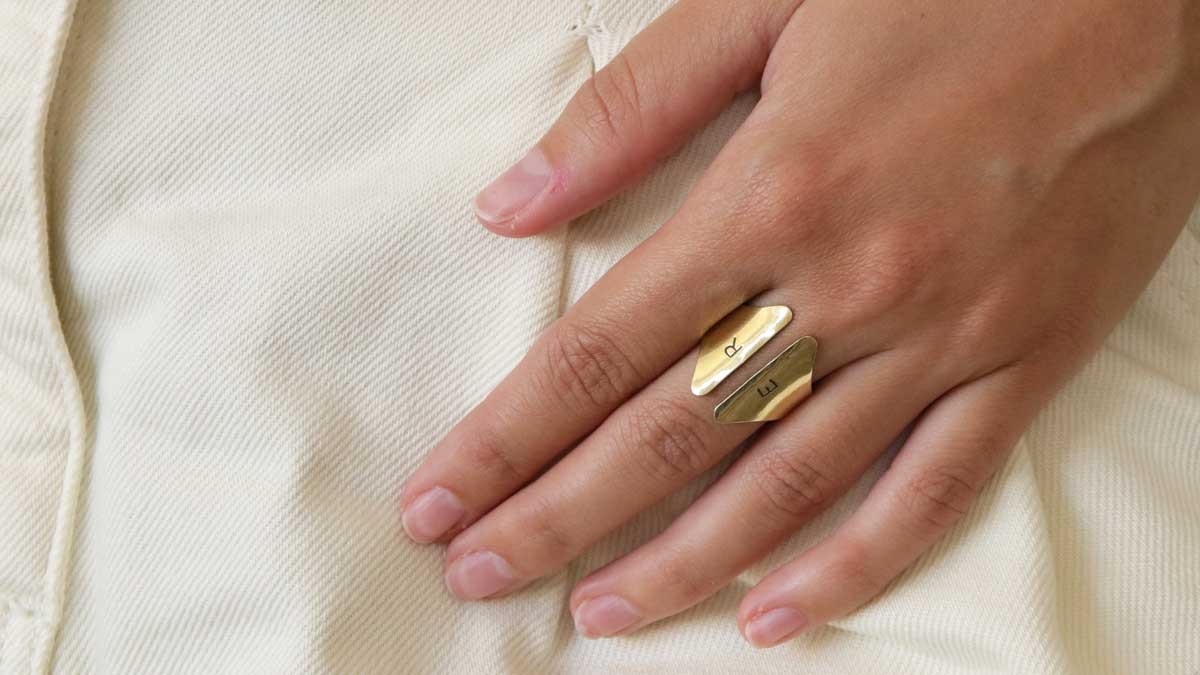 Schema Come realizzare un anello semplice senza saldare? Schema Come realizzare un anello semplice senza saldare?