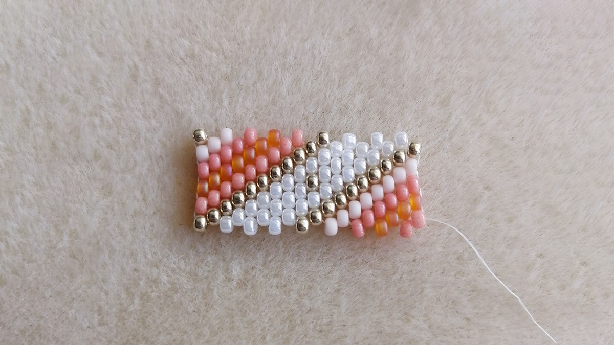 Imparare la tecnica di tessitura Peytwist : Tappa 1 Imparare la tecnica di tessitura Peytwist : Tappa 1