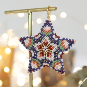 étoile de Noël en perles