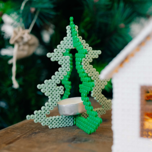 decorations_de_Noel_en_perles_a_repasser_Hama