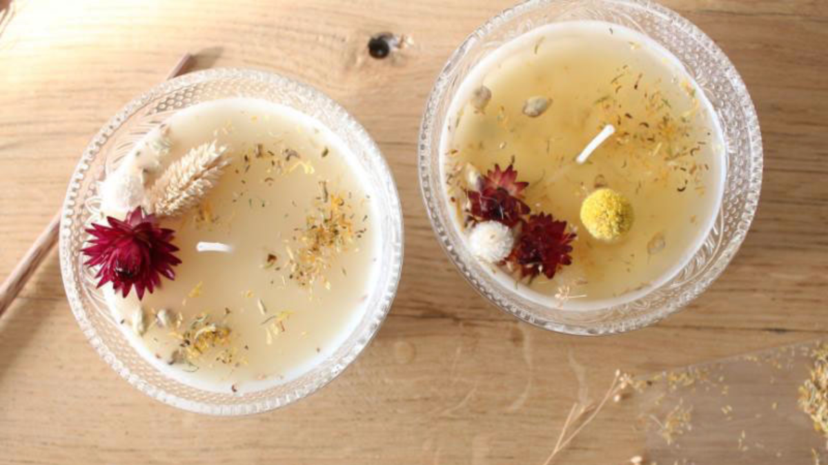 Candela profumata fai da te con fiori secchi : Tappa 4 Candela profumata fai da te con fiori secchi : Tappa 4