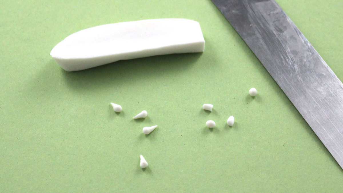 Orecchini di peonia in argilla polimerica : Tappa 1 Orecchini di peonia in argilla polimerica : Tappa 1