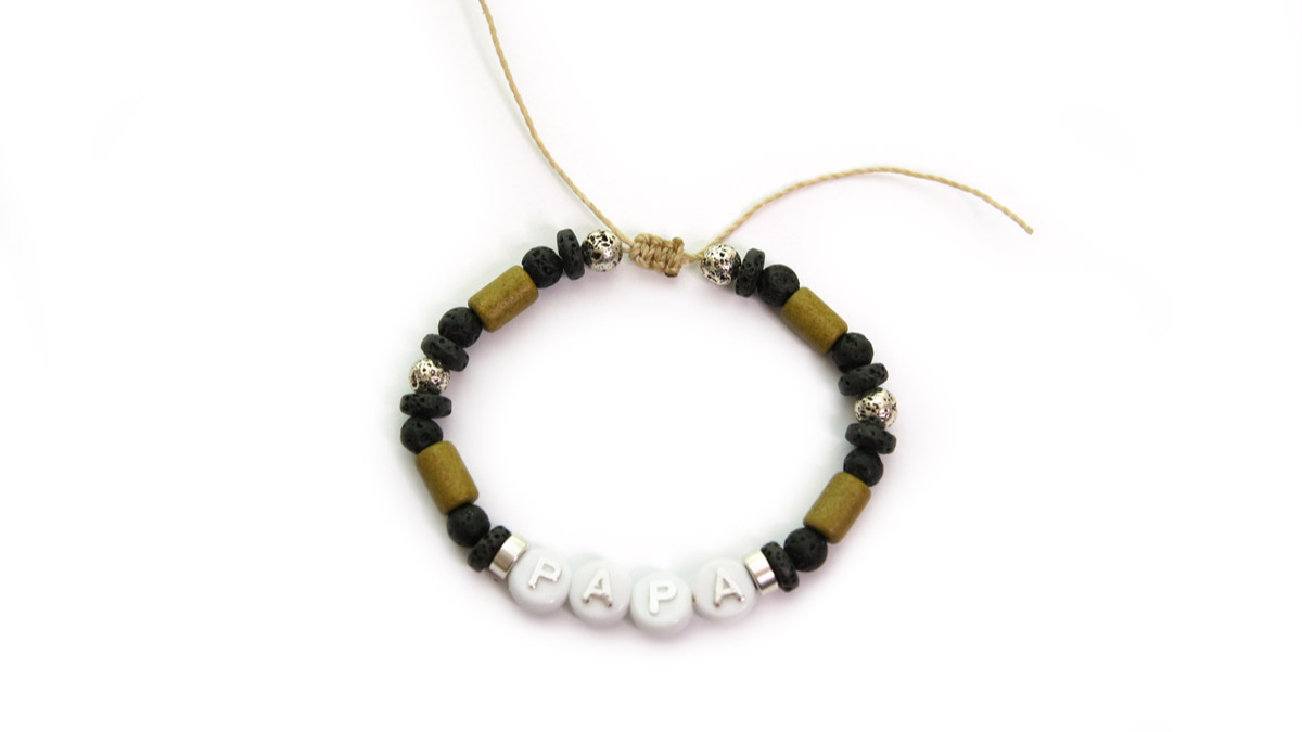 Festa del papà alfabeto perline bracciale regolabile fiocco : Tappa 5 Festa del papà alfabeto perline bracciale regolabile fiocco : Tappa 5