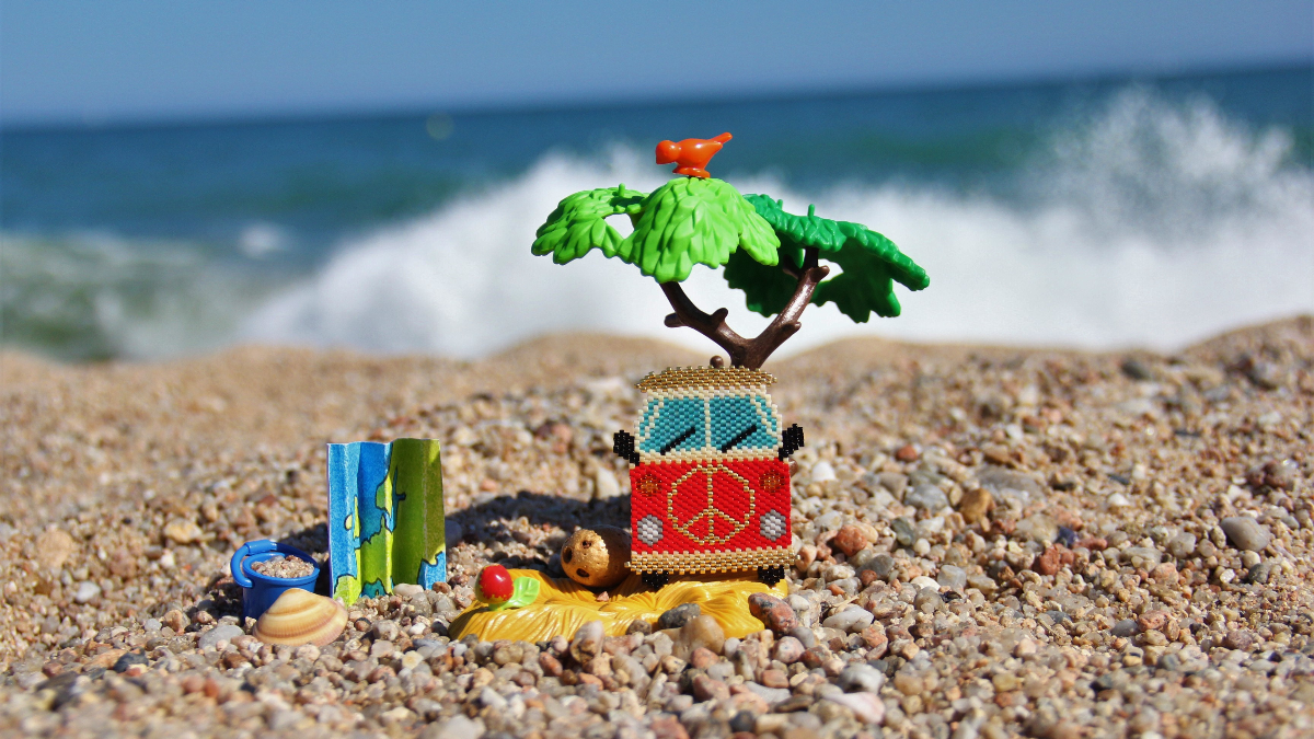 Schema Tessitura Van in brickstitch con perline Miyuki Delicas 11/0 Schema Tessitura Van in brickstitch con perline Miyuki Delicas 11/0