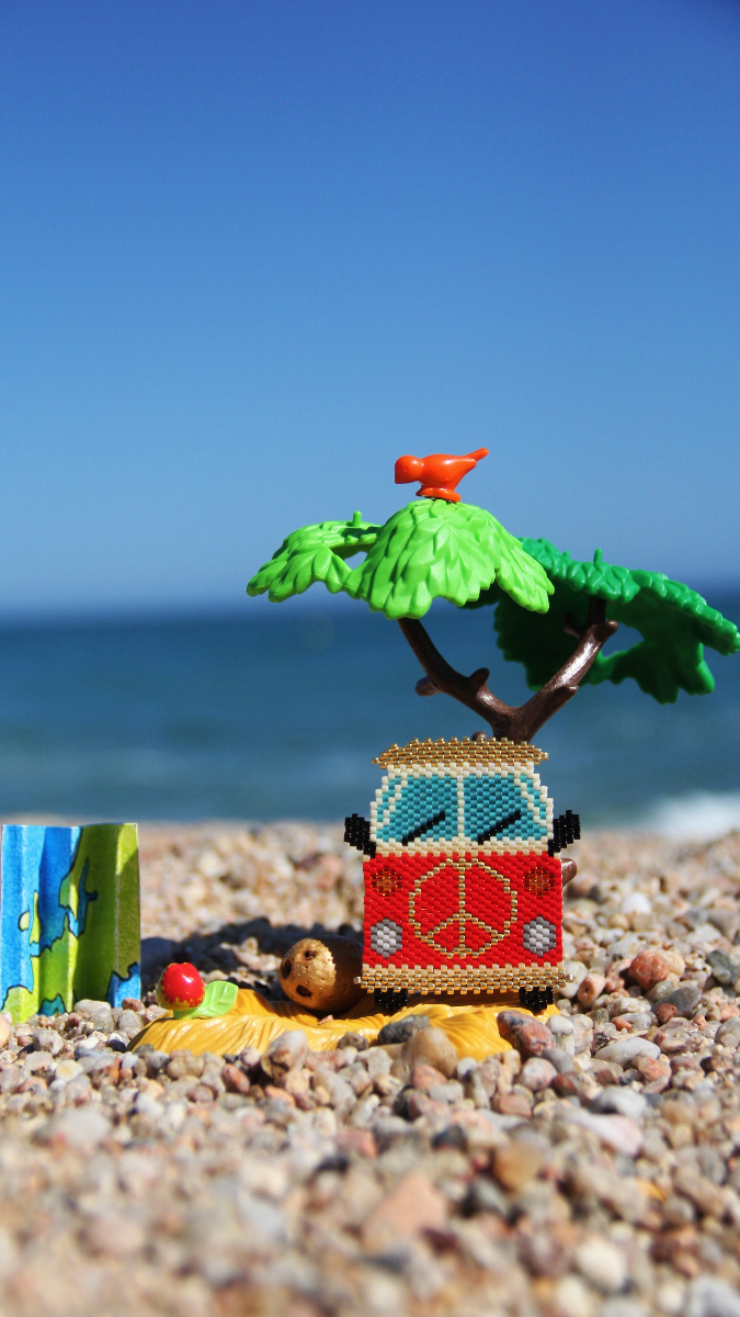 Schema Tessitura Van in brickstitch con perline Miyuki Delicas 11/0 Schema Tessitura Van in brickstitch con perline Miyuki Delicas 11/0