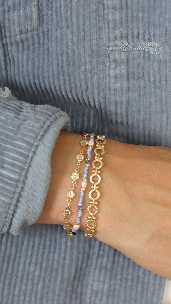 Schema Tuto Collana Multirangs con perline a strisce blu e catene fantasia Schema Tuto Collana Multirangs con perline a strisce blu e catene fantasia