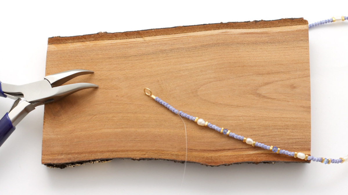 Tuto Collana Multirangs con perline a strisce blu e catene fantasia : Tappa 6 Tuto Collana Multirangs con perline a strisce blu e catene fantasia : Tappa 6