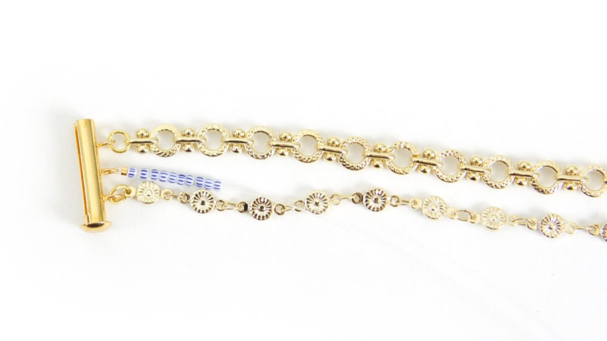 Tuto Collana Multirangs con perline a strisce blu e catene fantasia : Tappa 9 Tuto Collana Multirangs con perline a strisce blu e catene fantasia : Tappa 9