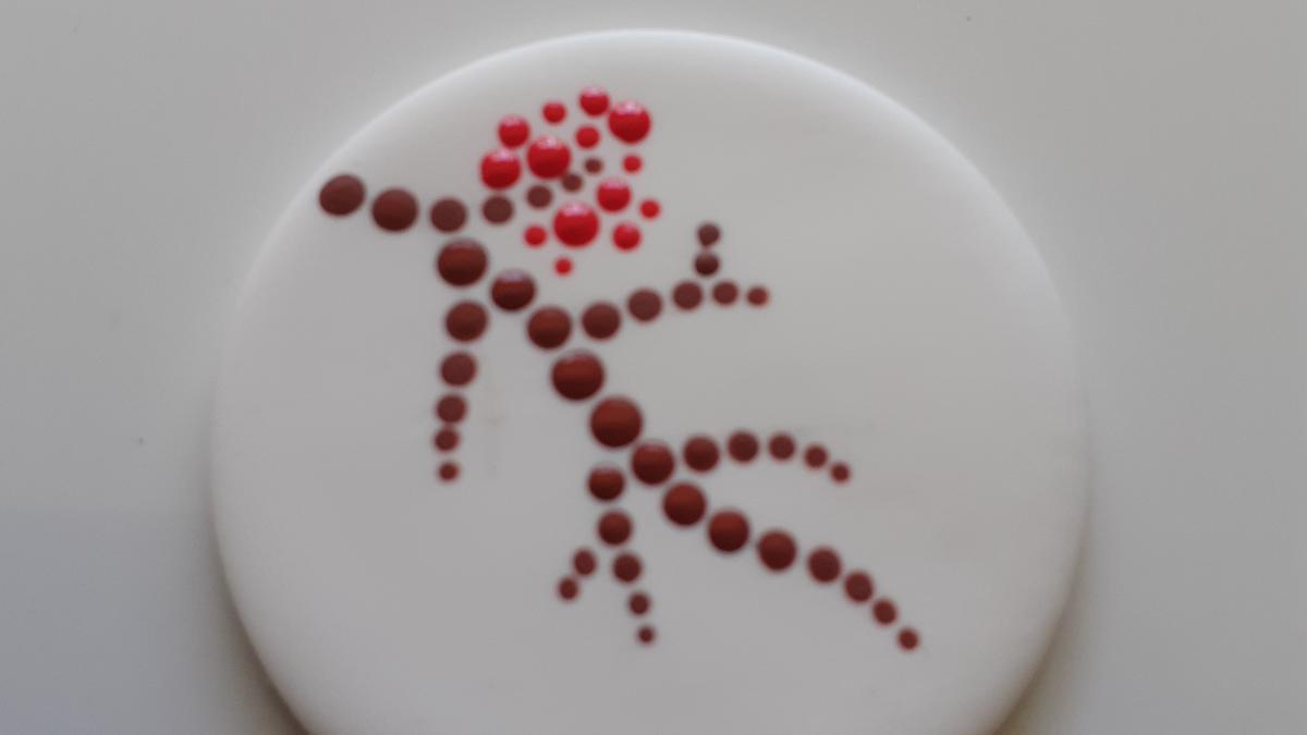 Ciondolo fai da te in argilla polimerica e tecnica di punteggiatura del design dei fiori : Tappa 8 Ciondolo fai da te in argilla polimerica e tecnica di punteggiatura del design dei fiori : Tappa 8