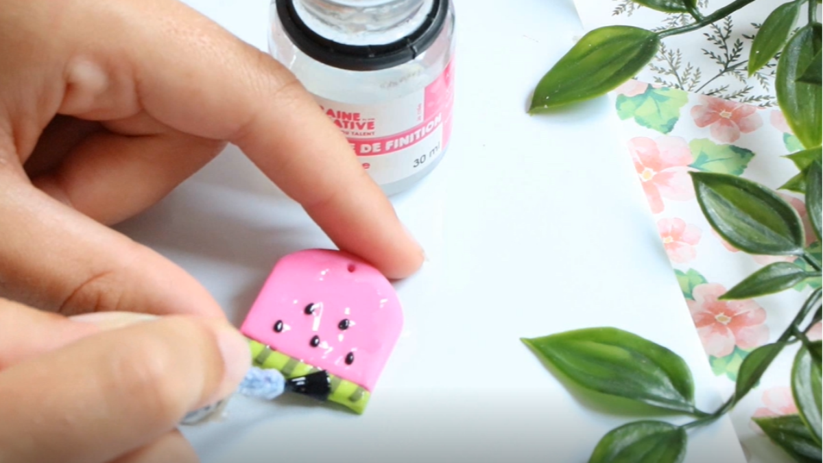 Orecchini anguria in argilla polimerica : Tappa 16 Orecchini anguria in argilla polimerica : Tappa 16