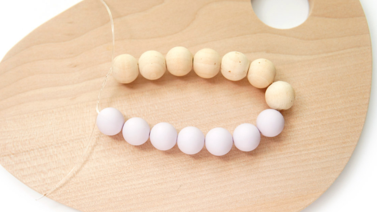 Bracciale elastico portachiavi fai da te con perline in silicone XXL : Tappa 1 Bracciale elastico portachiavi fai da te con perline in silicone XXL : Tappa 1