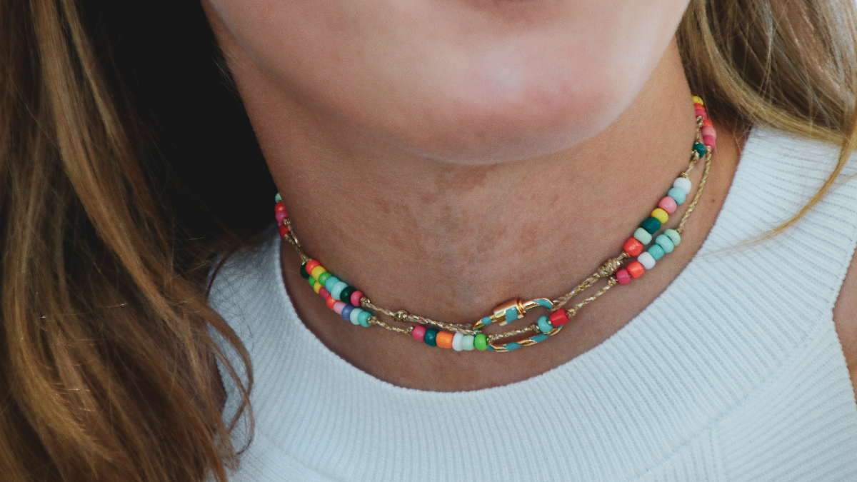 Schema Bracciale multicolore fai da te 3 in 1 con perline di semi Schema Bracciale multicolore fai da te 3 in 1 con perline di semi