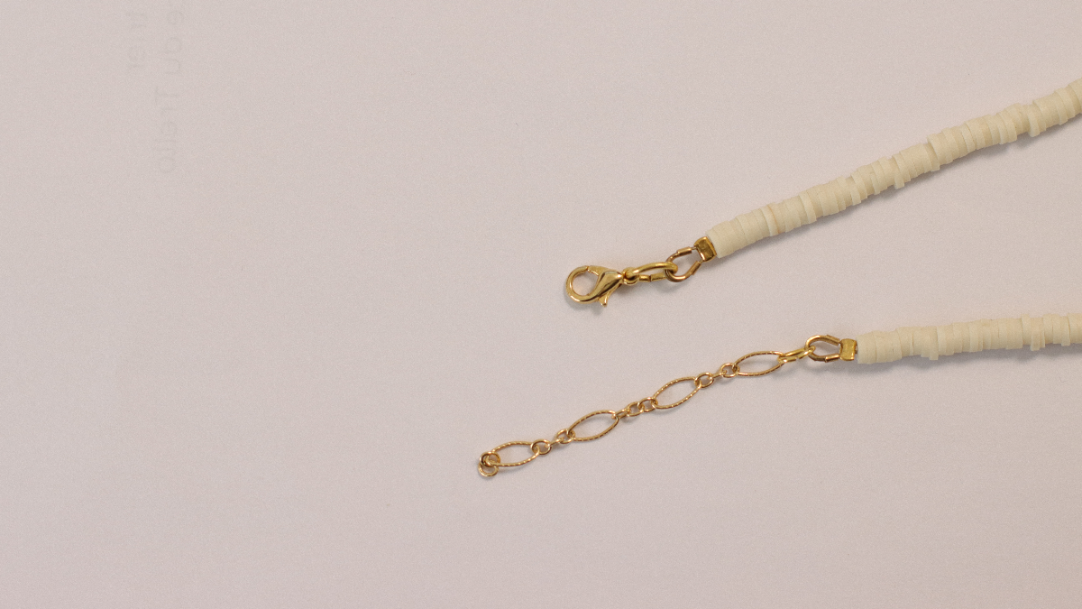 Collana stile surfista Heishi con charm in zirconi multicolori! : Tappa 1 Collana stile surfista Heishi con charm in zirconi multicolori! : Tappa 1