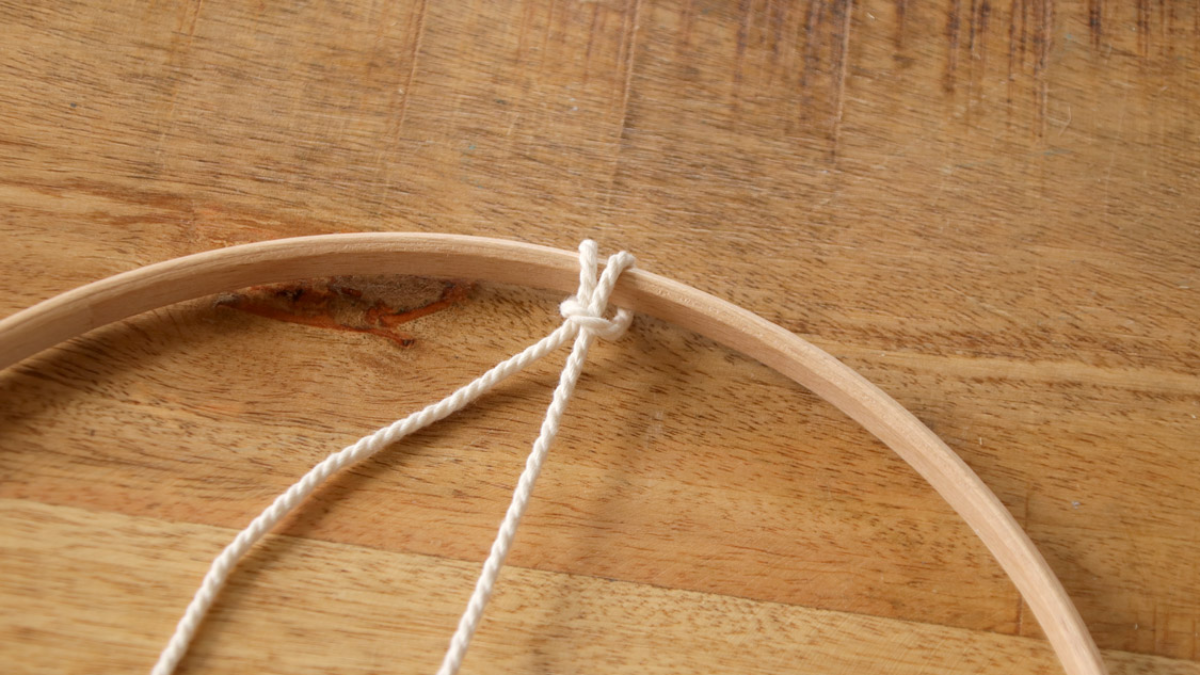 Fai da te Pampa secca e specchio in macramè : Tappa 2 Fai da te Pampa secca e specchio in macramè : Tappa 2