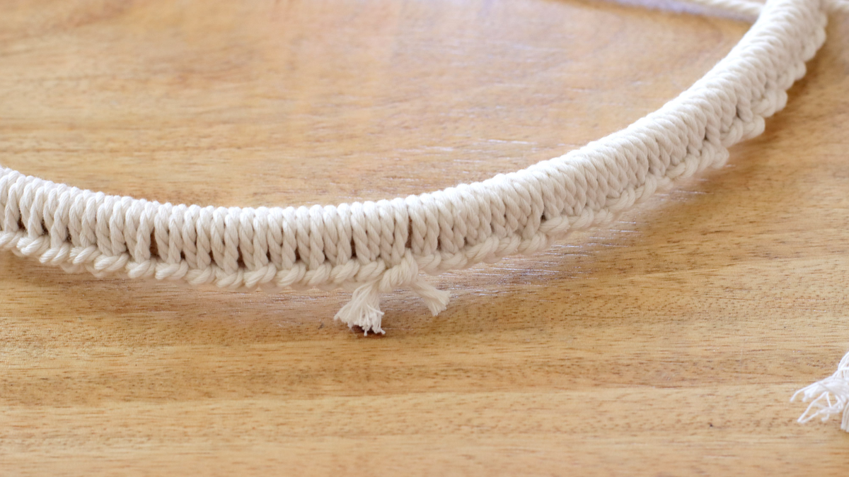 Fai da te Pampa secca e specchio in macramè : Tappa 6 Fai da te Pampa secca e specchio in macramè : Tappa 6