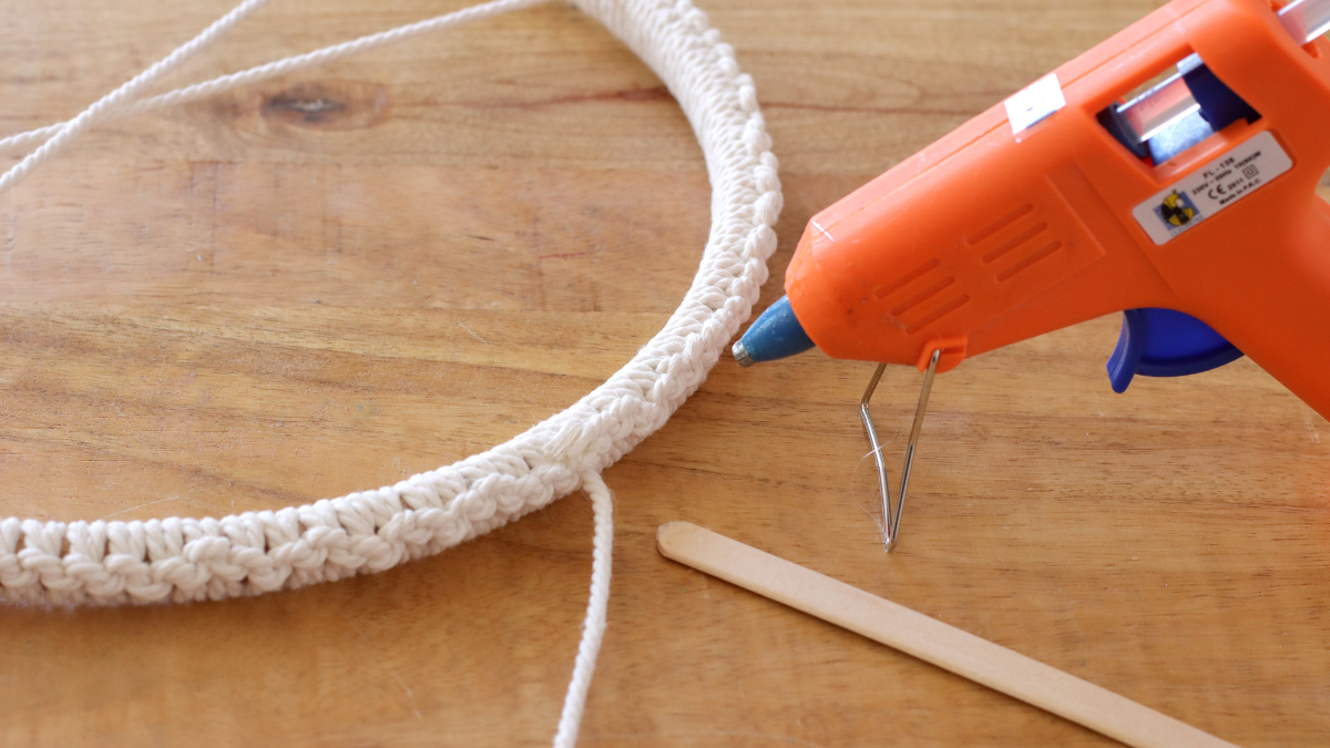 Fai da te Pampa secca e specchio in macramè : Tappa 7 Fai da te Pampa secca e specchio in macramè : Tappa 7