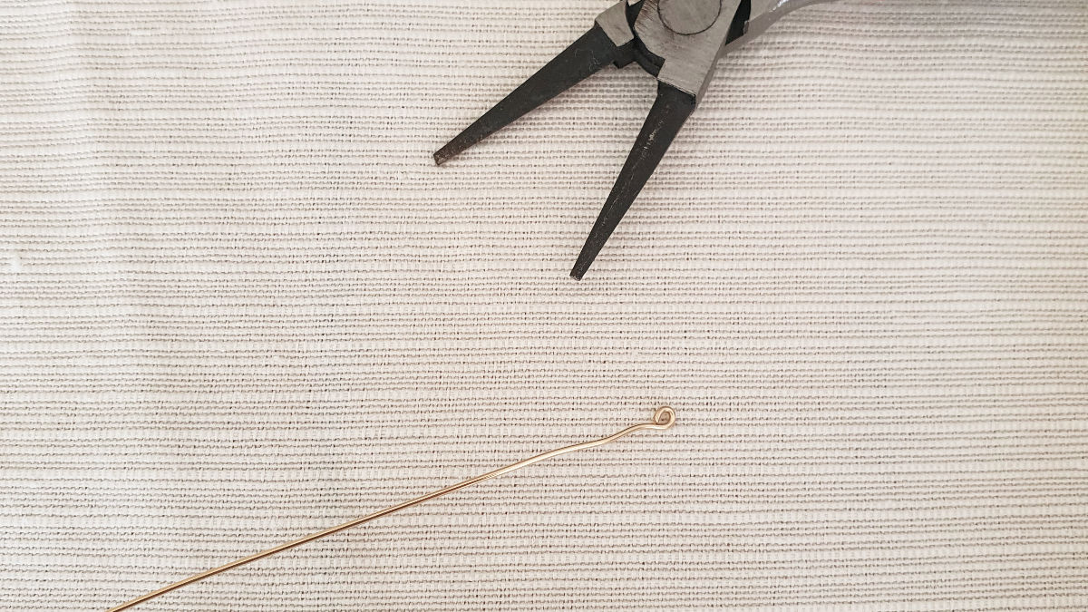 Anello in oro con perle di madreperla : Tappa 1 Anello in oro con perle di madreperla : Tappa 1