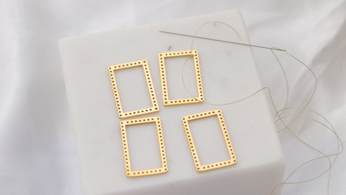 Orecchini di perle intrecciate : Tappa 1 Orecchini di perle intrecciate : Tappa 1