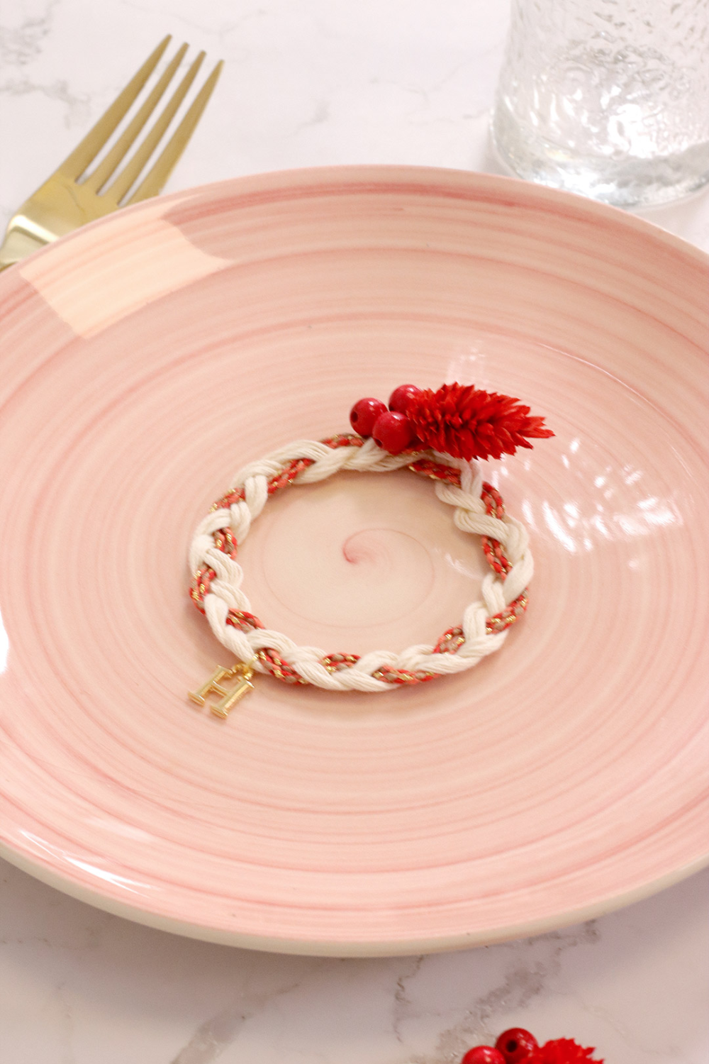 Schema DIY Easy Deco Christmas Wreath Rope Bookmark Schema DIY Easy Deco Christmas Wreath Rope Bookmark