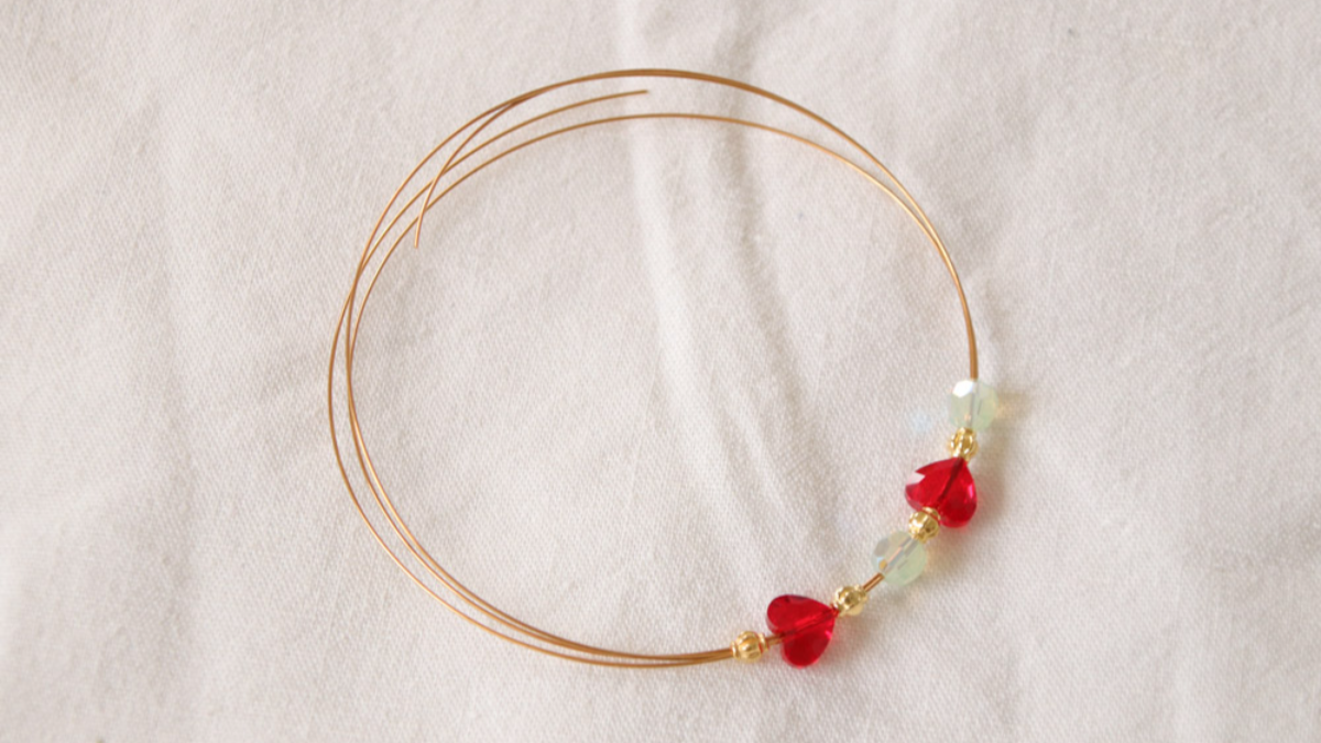 Perline a cuore in metallo PureCrystal fai da te : Tappa 1 Perline a cuore in metallo PureCrystal fai da te : Tappa 1