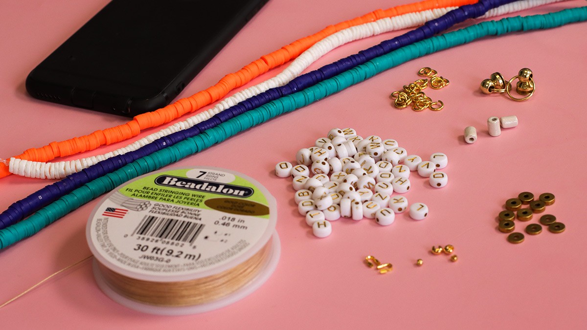 Gioiello telefonico con rivetto : Tappa 1 Gioiello telefonico con rivetto : Tappa 1