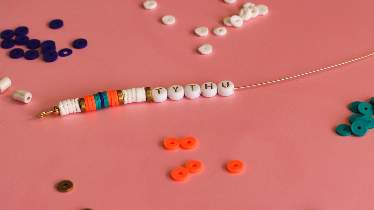 Gioiello telefonico con rivetto : Tappa 4 Gioiello telefonico con rivetto : Tappa 4