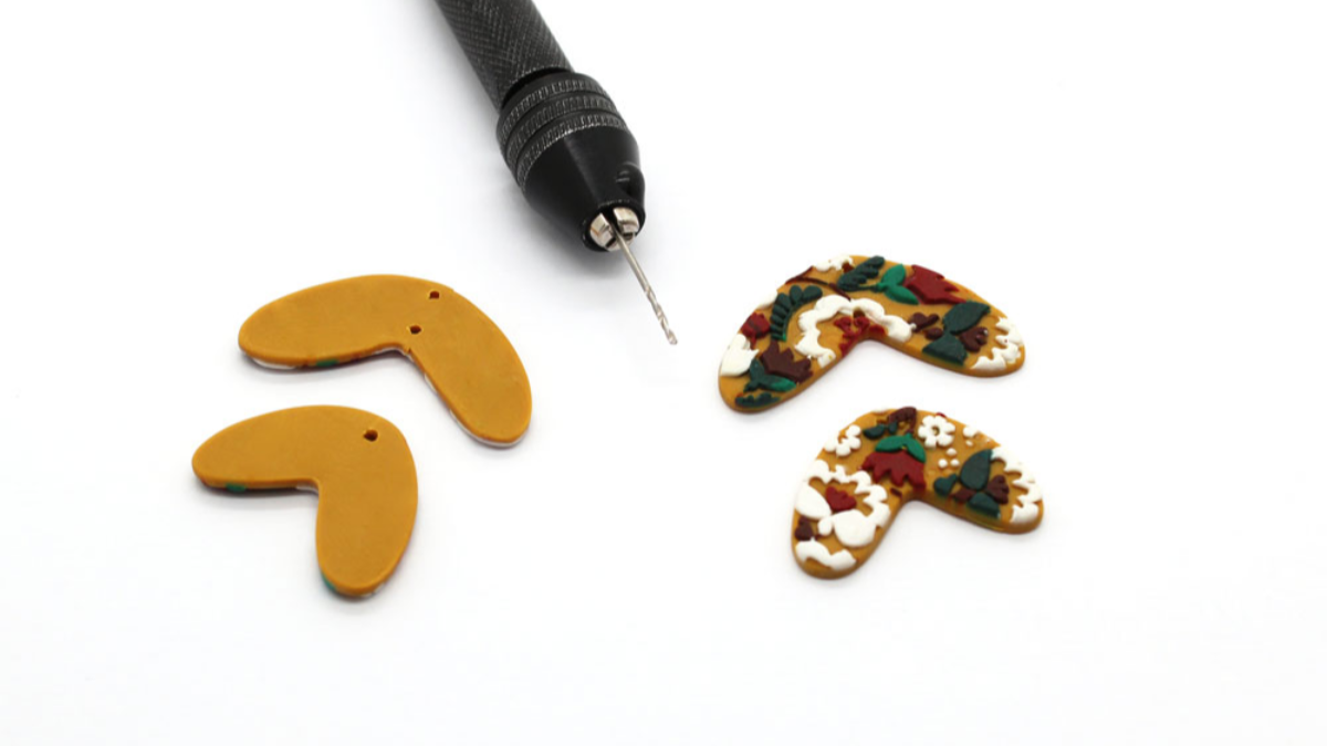 Orecchini in argilla polimerica texture piastra fiori : Tappa 6 Orecchini in argilla polimerica texture piastra fiori : Tappa 6