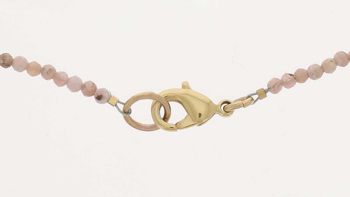 Collana bohémien chic con perle naturali e perline placcate oro : Tappa 1 Collana bohémien chic con perle naturali e perline placcate oro : Tappa 1